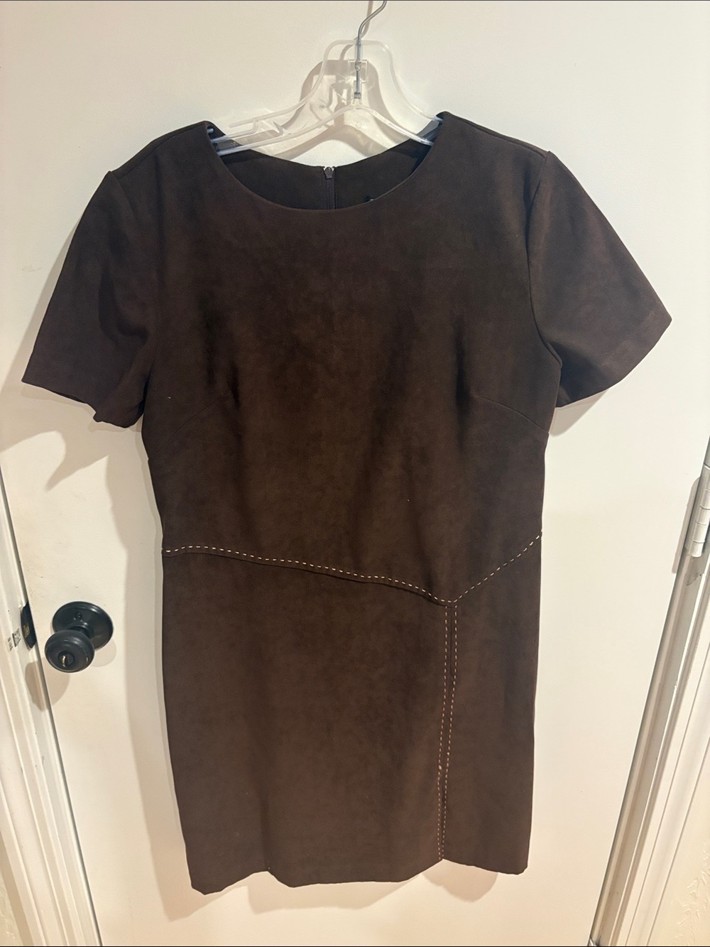 R&K Classic Brown Short-Sleeve Sheath Dress